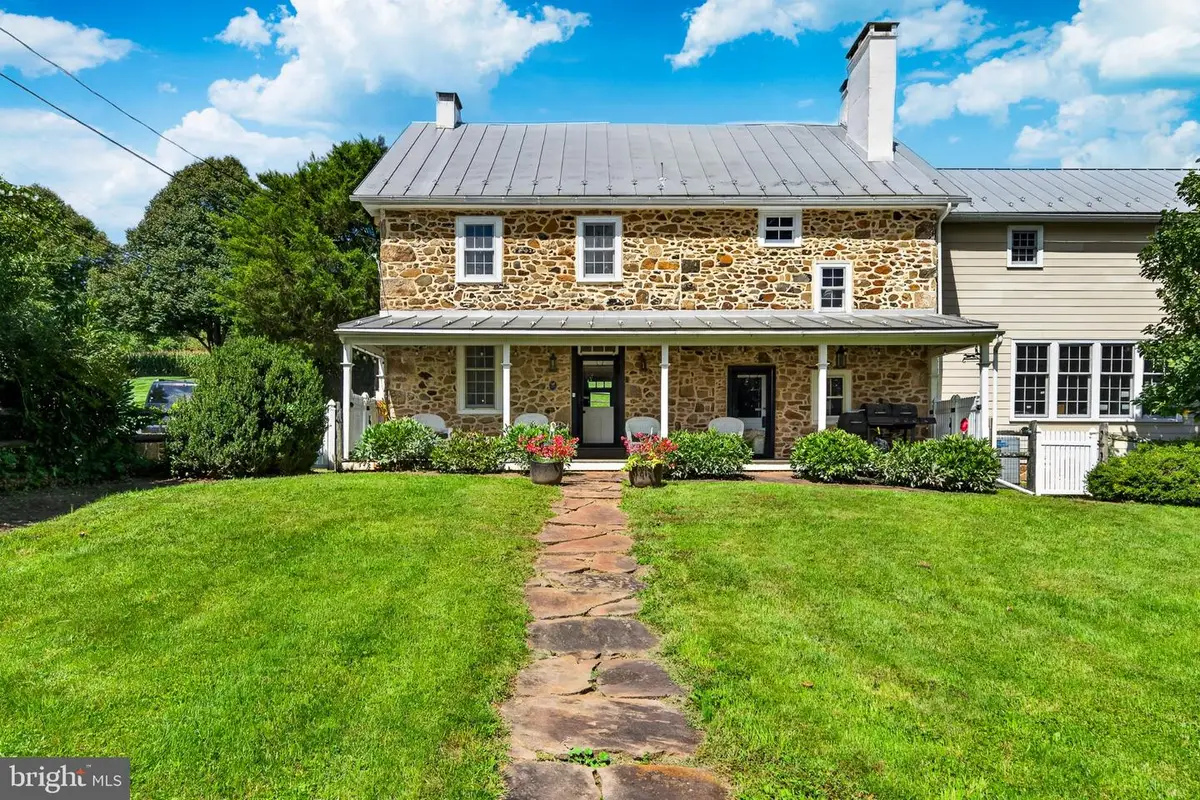 3880 Coventryville Rd, Pottstown, PA 19465 - #1