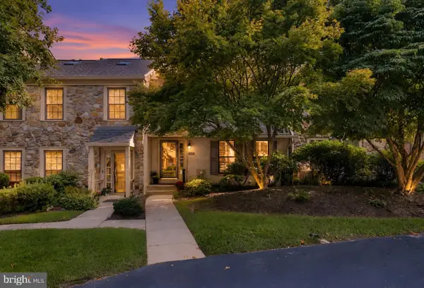 1703 Weatherstone Dr, PAOLI, PA 19301