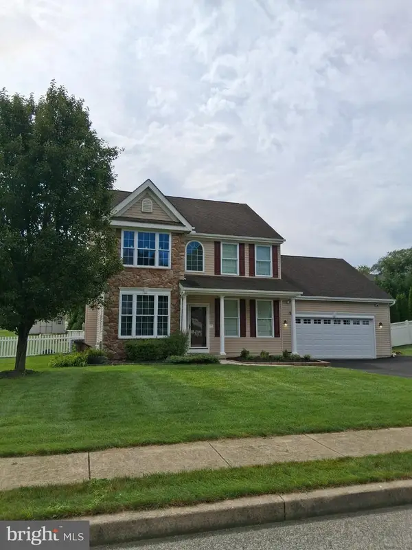 598 7th Ave, PARKESBURG, PA 19365