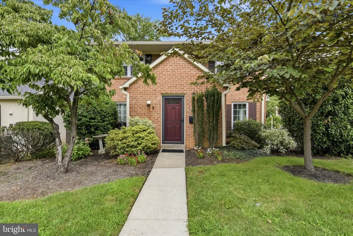 89 Old Forge Crossing, Devon, PA 19333 - #1