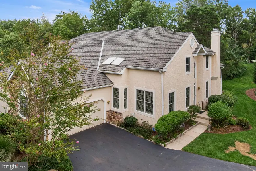 207 Yorktown Pl #107, Berwyn, PA 19312 - #2