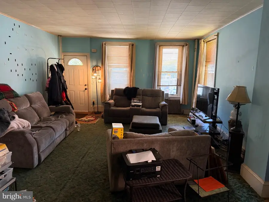 261 Yost Ave, Spring City, PA 19475 - #3