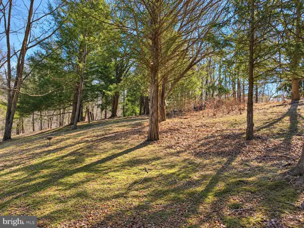 604 W Creek Rd, WEST CHESTER, PA 19382