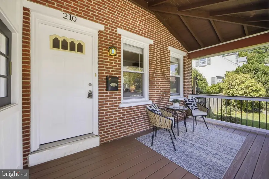 210 N Adams St, West Chester, PA 19380 - #3