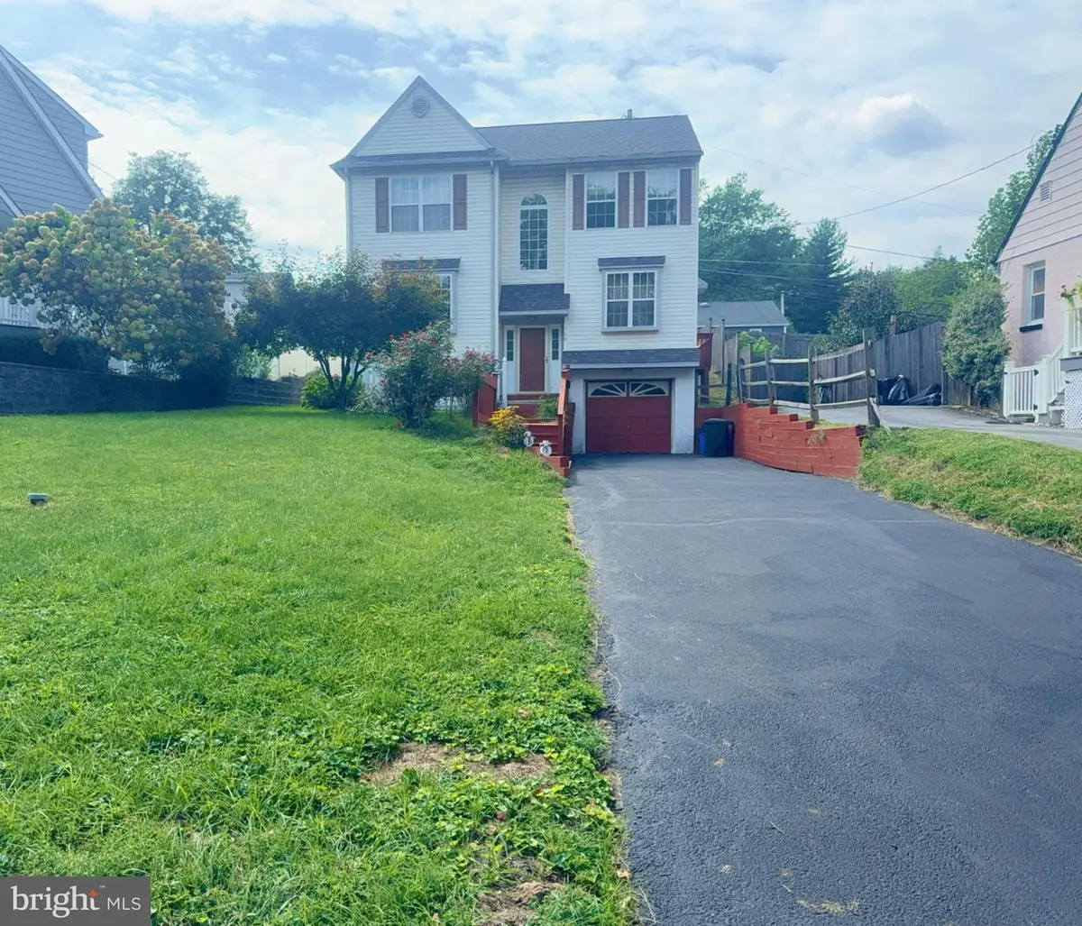 508 Marshall Dr, West Chester, PA 19380 - #1