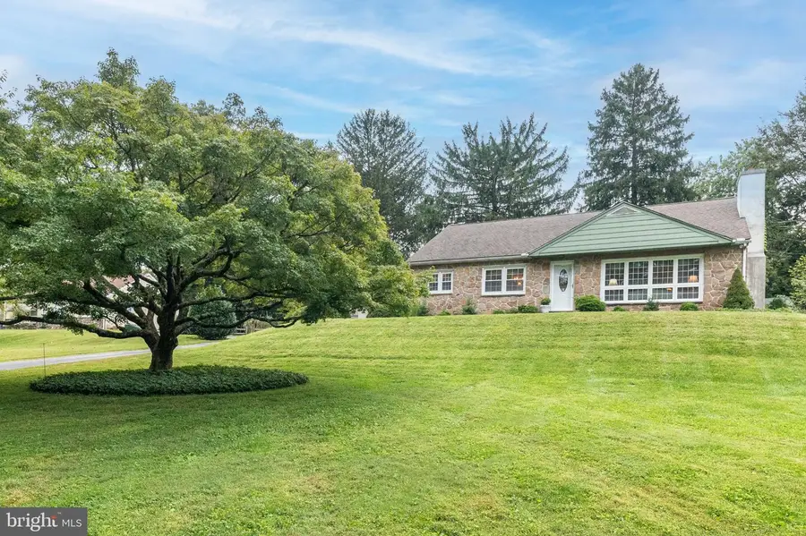 1392 E Boot Rd, West Chester, PA 19380 - #2