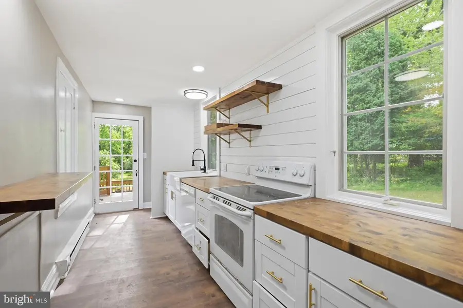 4066 Hollow Rd, Malvern, PA 19355 - #2