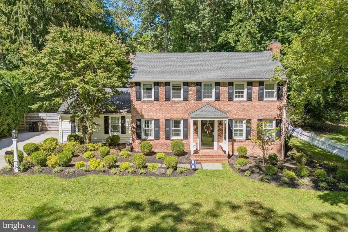 831 Hollow Rd, Wayne, PA 19087 - #1