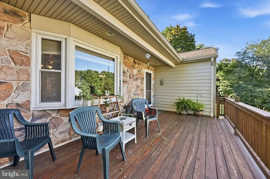 860 Doe Run Rd, Coatesville, PA 19320 - #2