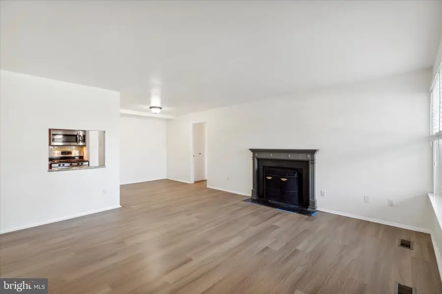 425 Old Forge Crossing, Devon, PA 19333 - #3