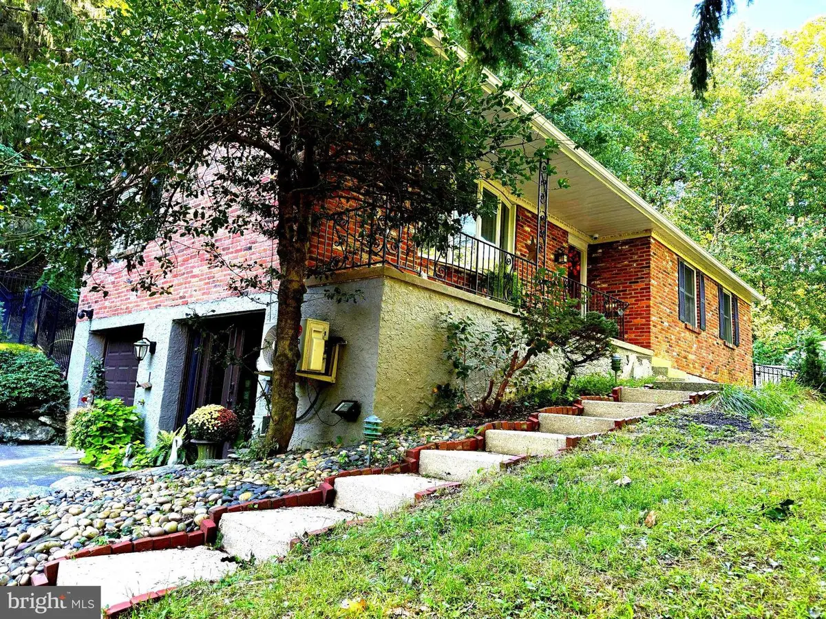 44 Spring Rd, Malvern, PA 19355 - #1