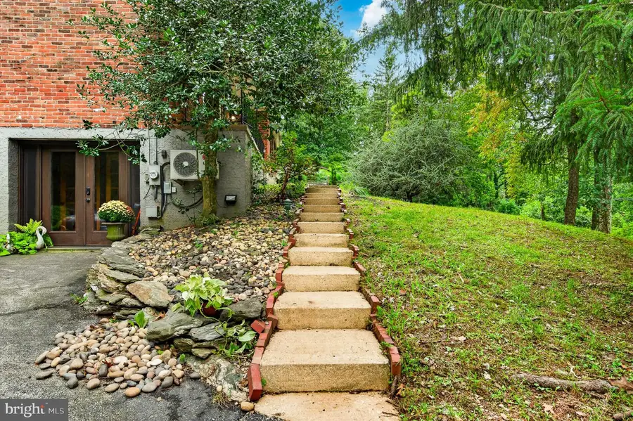 44 Spring Rd, Malvern, PA 19355 - #3