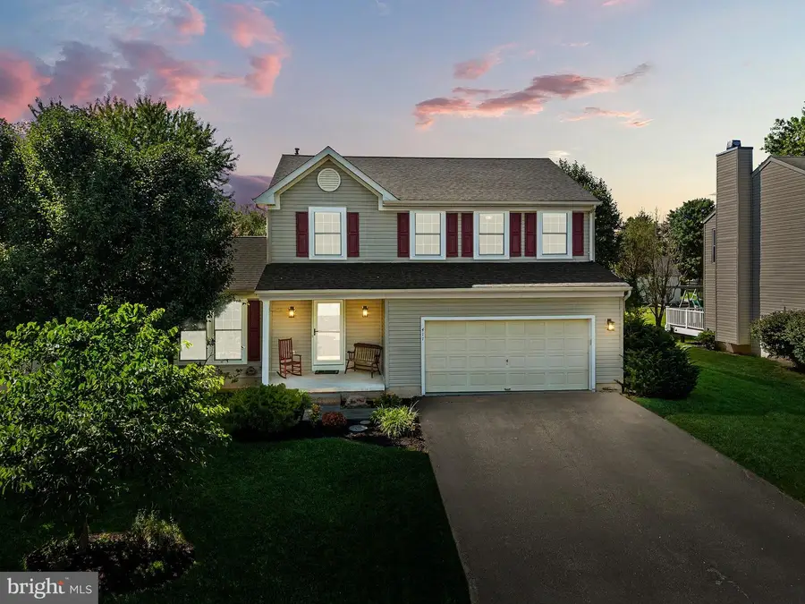 411 Winding Stream Rd, Spring City, PA 19475 - #2