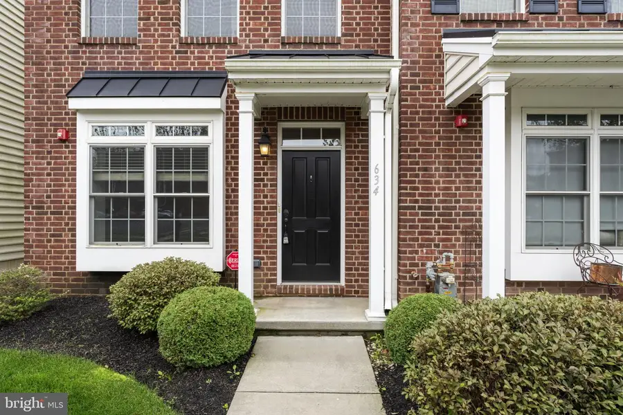 634 D St, Kennett Square, PA 19348 - #3