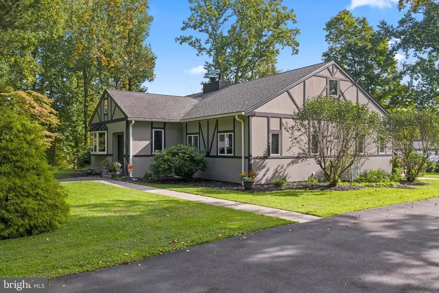 16 New Rd, Elverson, PA 19520 - #3