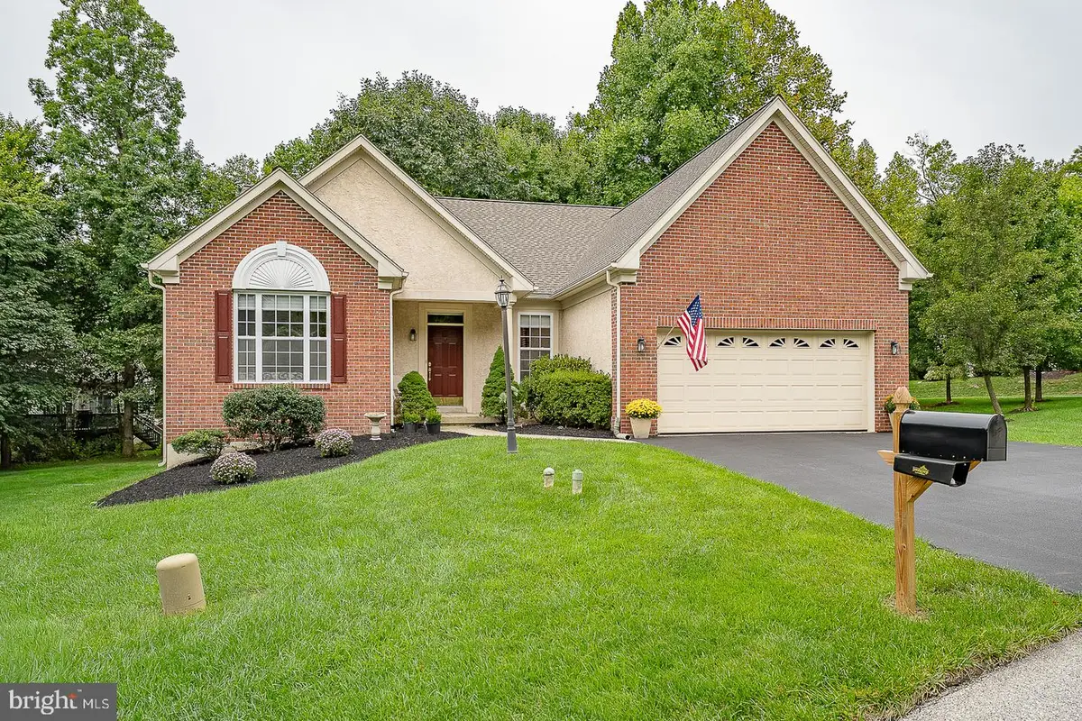4201 Journeymans Trl, Downingtown, PA 19335 - #1