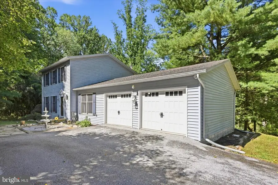 15 Castle Ln, Coatesville, PA 19320 - #2