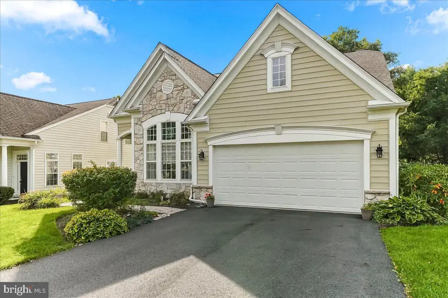 219 Katsura Dr, Kennett Square, PA 19348 - #3