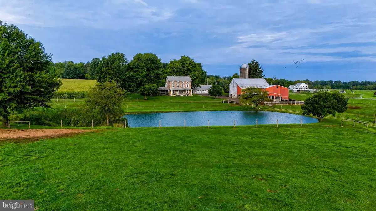 68 Seven Stars Rd, Spring City, PA 19475 - #1
