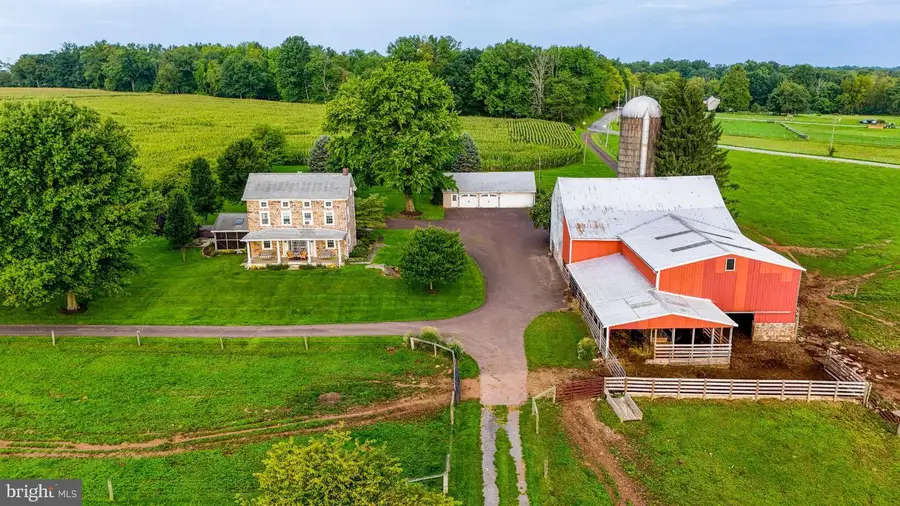 68 Seven Stars Rd, Spring City, PA 19475 - #2