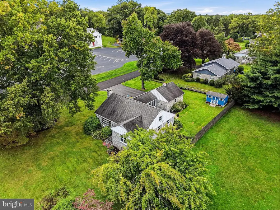 971 Keen Rd, Pottstown, PA 19465 - #2