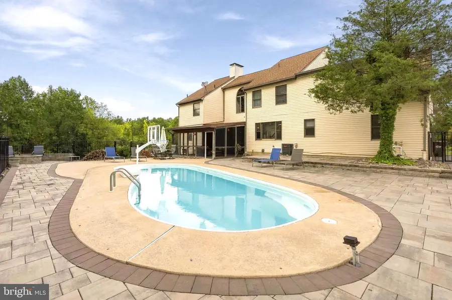 1580 Melville Dr, Pottstown, PA 19465 - #3