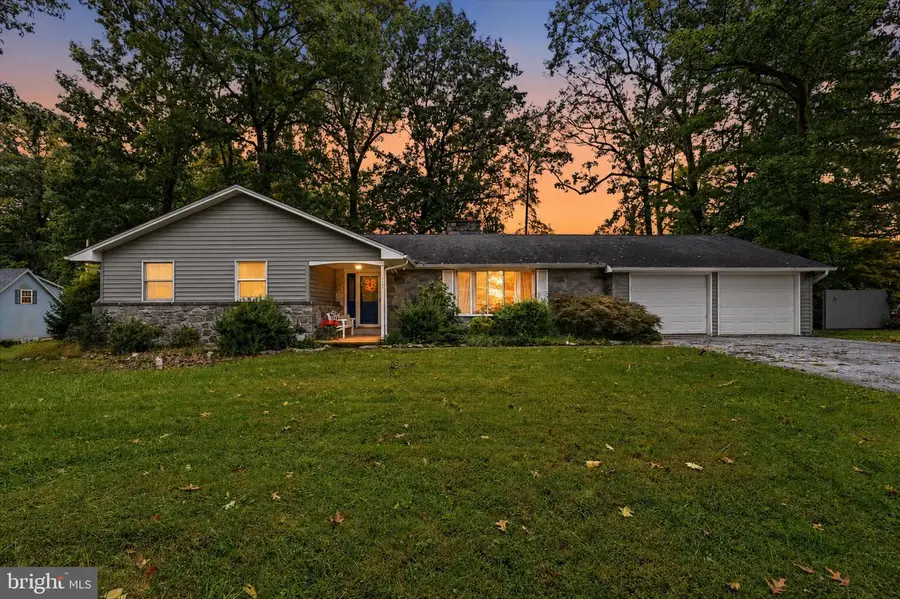 417 Dogwood Ln, Coatesville, PA 19320 - #2
