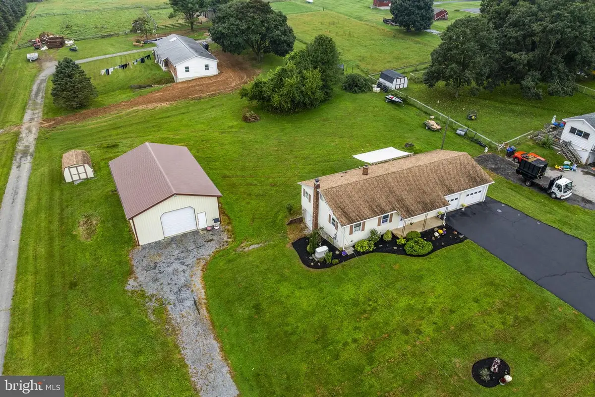 3707 Newark Rd, Cochranville, PA 19330 - #1