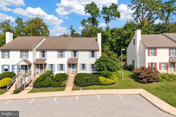 531 Pickering Station Dr, CHESTER SPRINGS, PA 19425