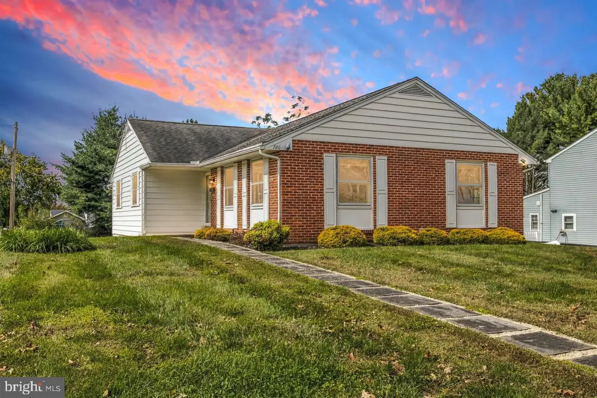 720 S Washington St, Kennett Square, PA 19348 - #1