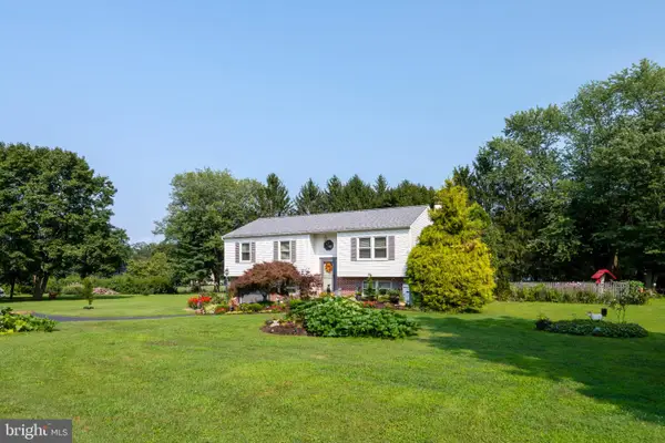 112 Clearfield Ln, COATESVILLE, PA 19320