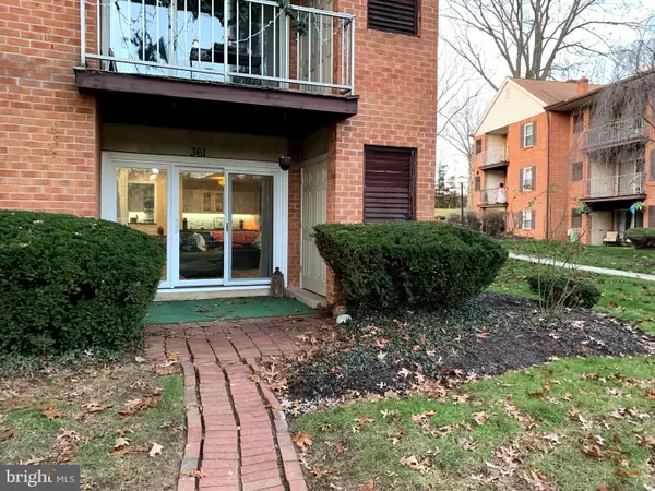 361 Drummers Ln #361, WAYNE, PA 19087