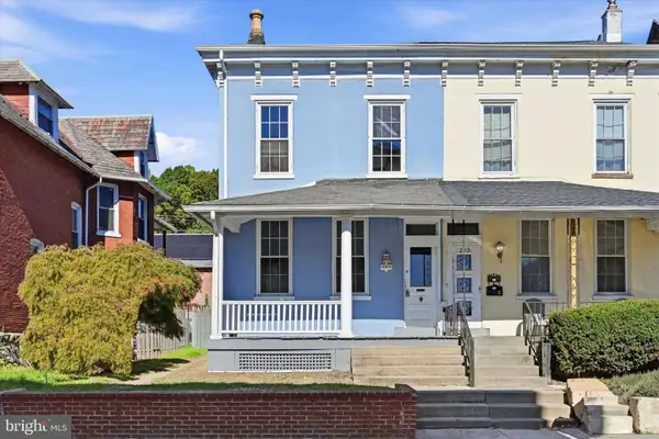 227 E Chestnut St, COATESVILLE, PA 19320