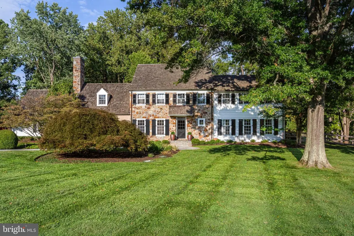 15 Rabbit Run Rd, Malvern, PA 19355 - #1