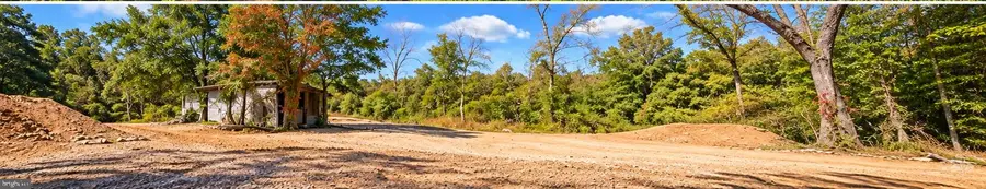 1209 Elbow Ln, Chester Springs, PA 19425 - #3