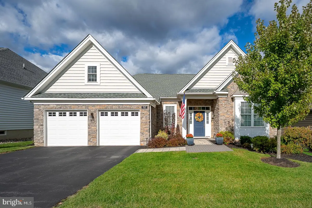 707 Reading Cir, Phoenixville, PA 19460 - #1