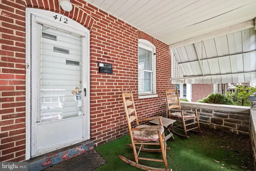 412 Charles St, Coatesville, PA 19320 - #3