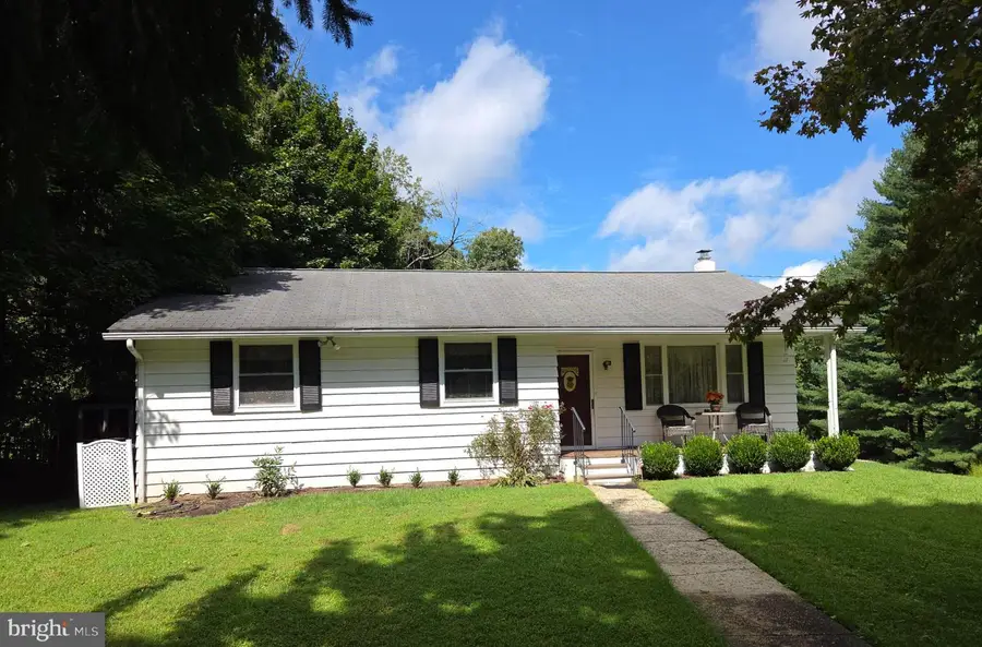 1851 Hickory Hill Rd, Chadds Ford, PA 19317 - #2