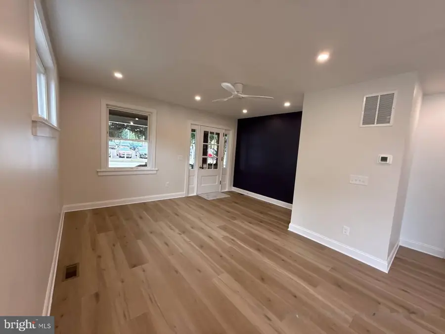 625 Nutt Rd, Phoenixville, PA 19460 - #3