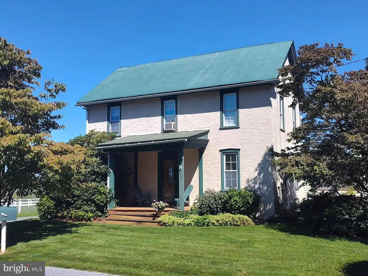 22 Lombard St, Honey Brook, PA 19344 - #1