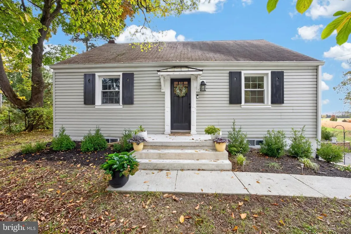 809 Laurelwood Rd, Pottstown, PA 19465 - #1