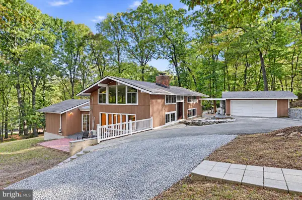 105 Ivywood Ln, WAYNE, PA 19087