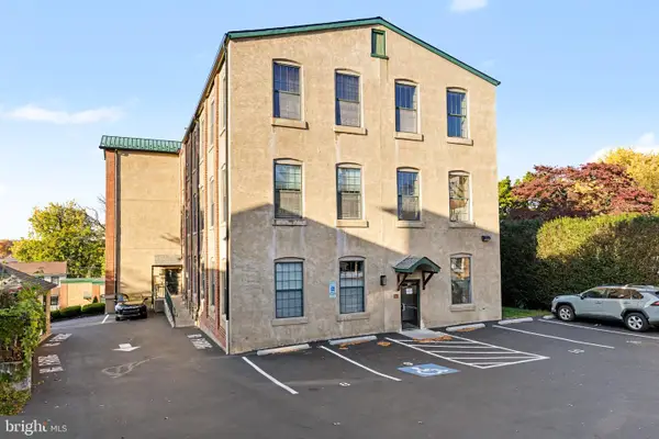 541 Washington Ave #301, PHOENIXVILLE, PA 19460