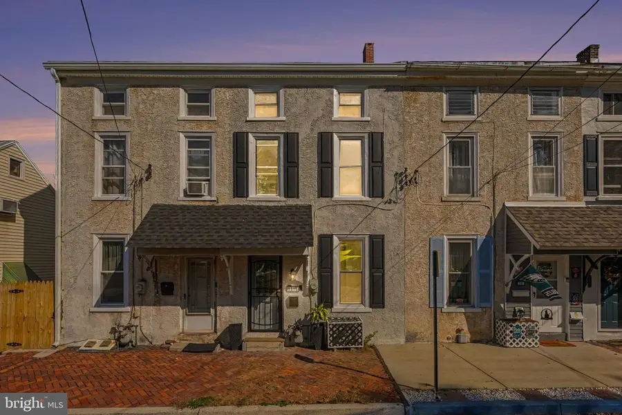 329 S Main St, Spring City, PA 19475 - #3