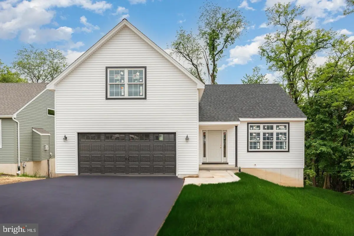 467 Kelker St, Oberlin, PA 17113 - Image #1