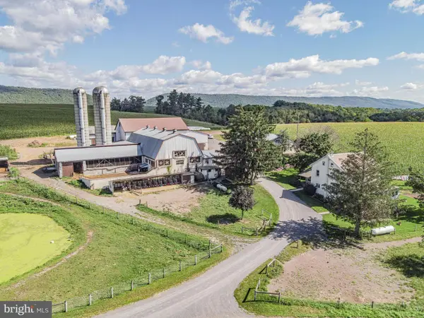 301 Garden Spot Rd, LYKENS, PA 17048