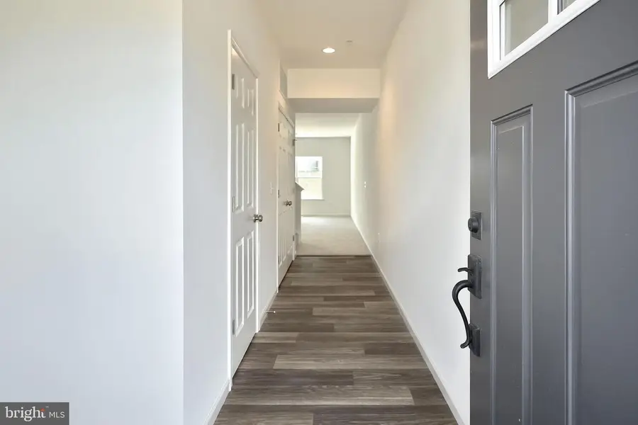 7863 Briarwood Dr, Harrisburg, PA 17112 - Image #2