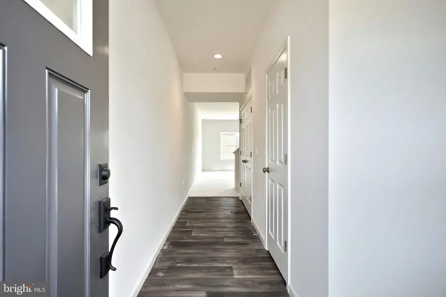 7857 Briarwood Dr, Harrisburg, PA 17112 - Image #2