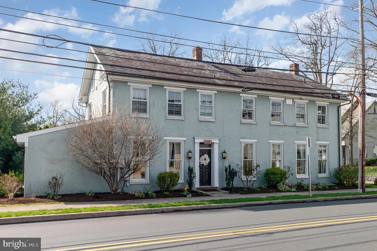 308 E Derry Rd, Hershey, PA 17033 - Image #1