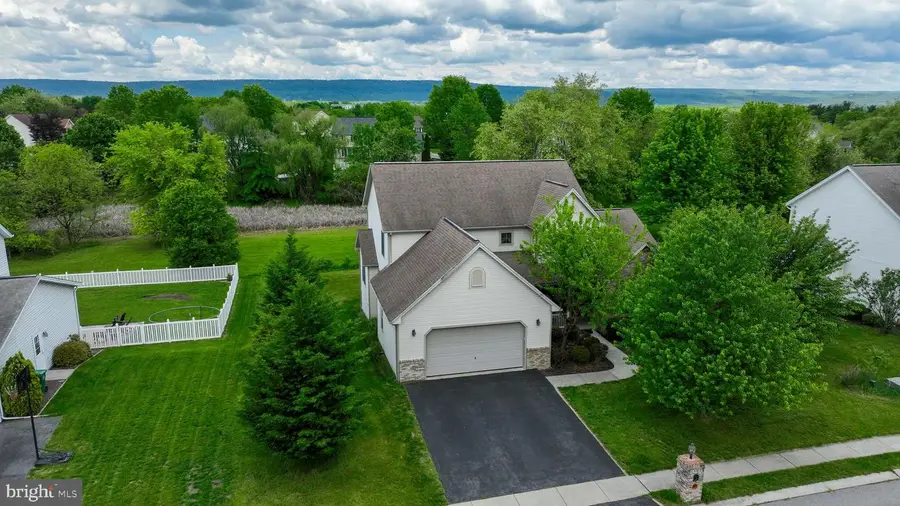 6502 Alfano Dr, Harrisburg, PA 17112 - Image #2